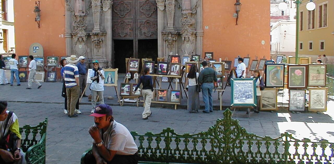 Global volunteers in Queretaro Mexico
