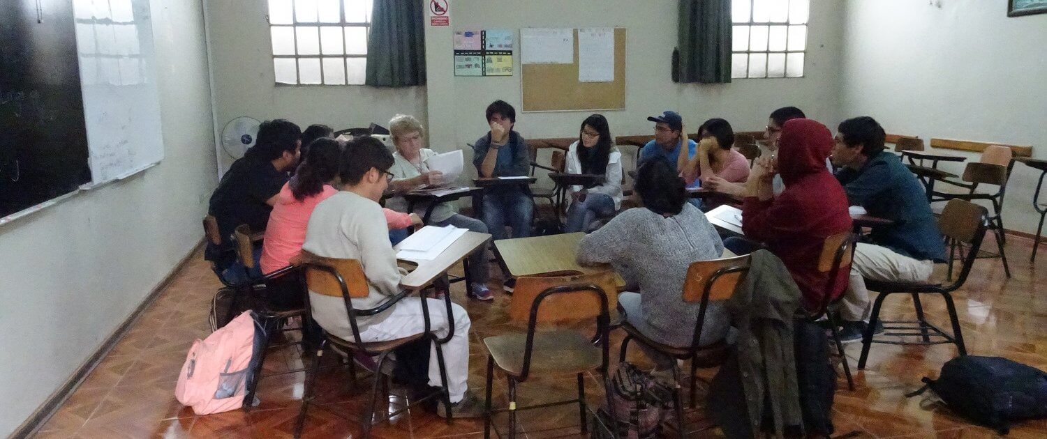 Teach conversational English in Peru