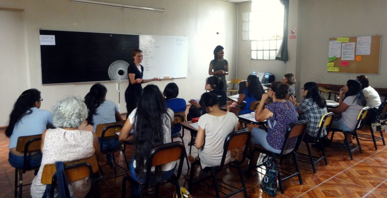 Teaching Volunteer Abroad Programs in Peru