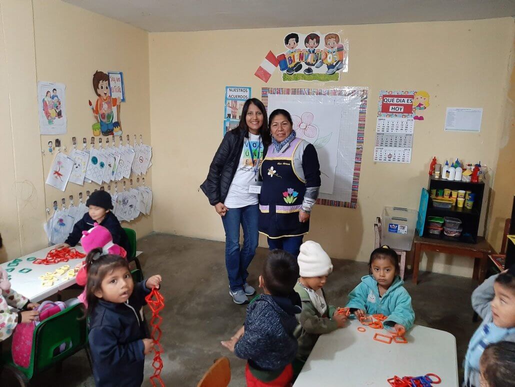 Urvi teaching in Peru.