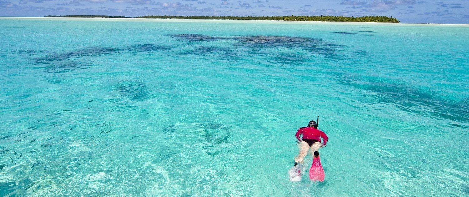 Snorkeling is one of marine activities on a Cook Islands Volunteer Vacation