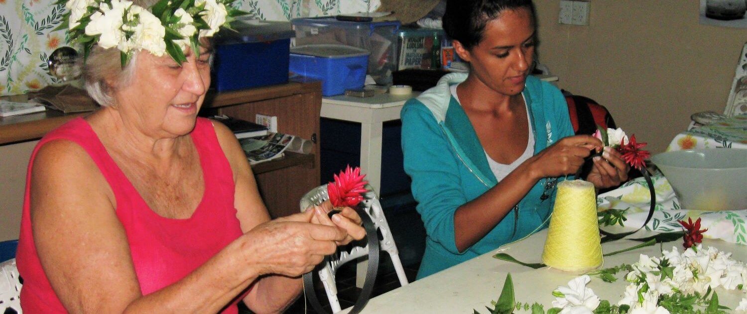 Volunteer abroad helping local people making ei's cook islands