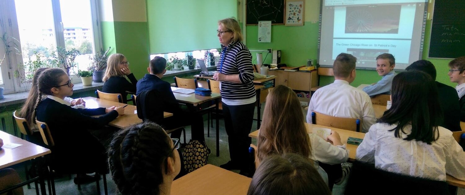 international Volunteerteaches English at a school in Poland
