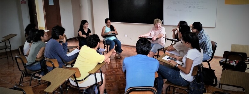 teach English in Peru