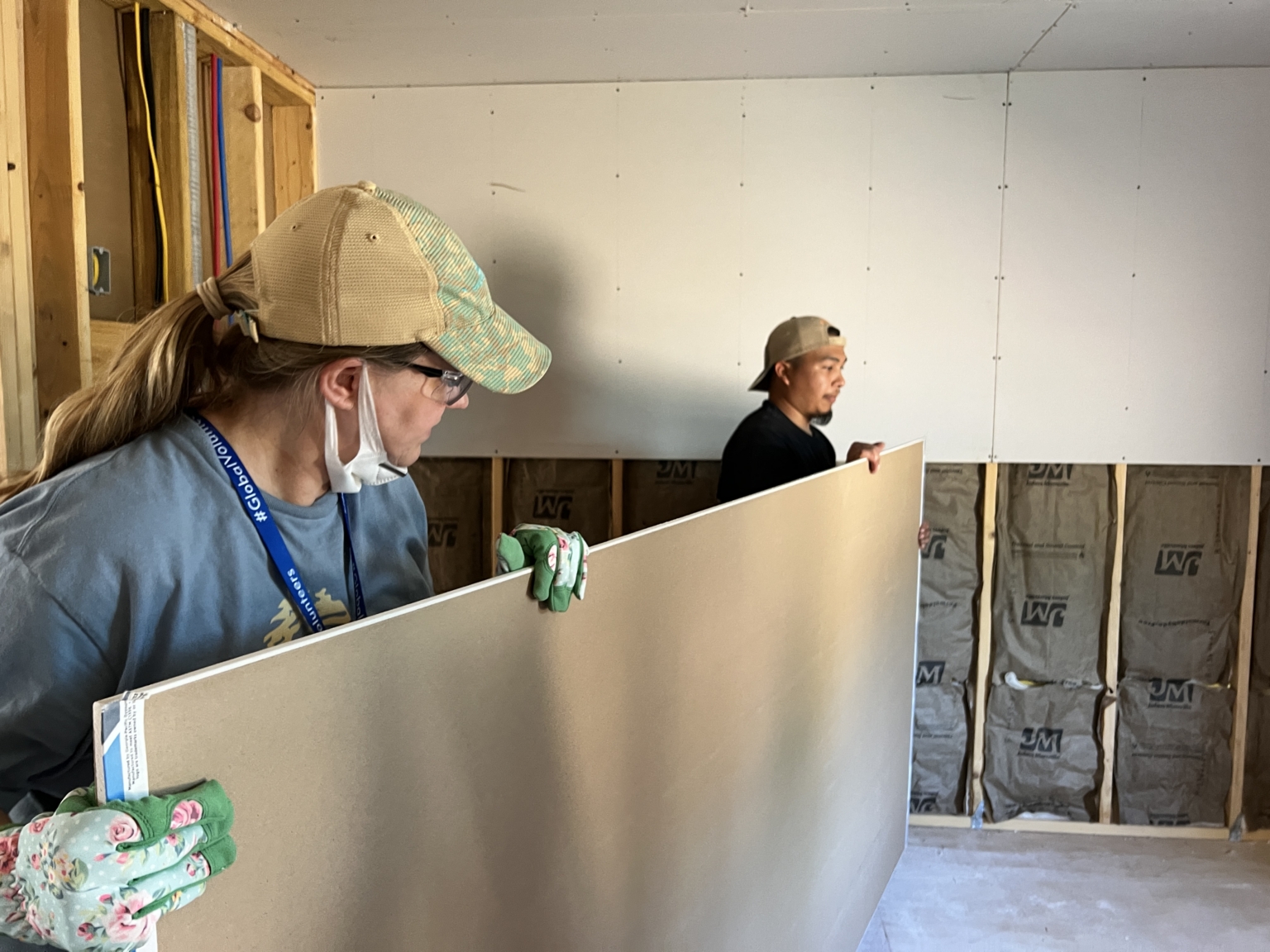 Volunteer Michelle Leon at Proyecto Azteca